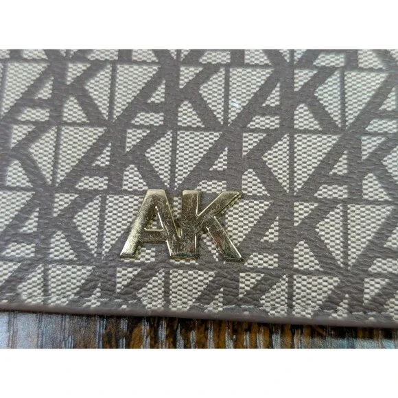 Anne Klein Card ID License Holder Key Chain Slim Wallet Ladies Brown W/Mirror - Picture 2 of 9